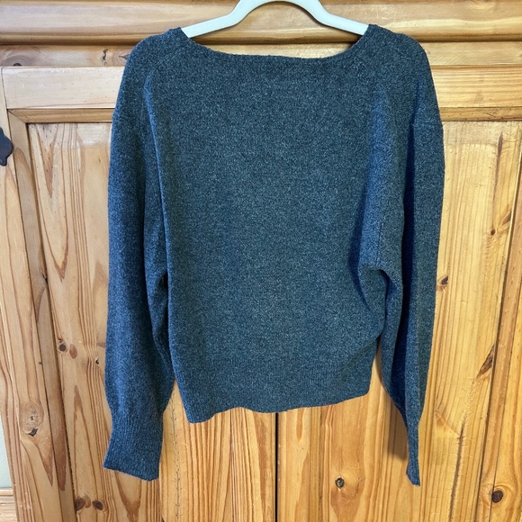 a‎ new day Sweater V-Neck Gray Pullover Women's Size Small - Picture 2 of 5